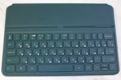 Mi Pad 5 зеленый - нанесение краской Лазерная гравировка клавиатур Xiaomi - примеры наших работ