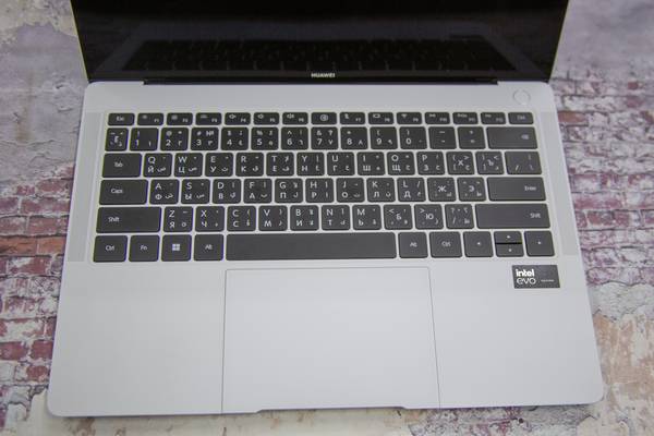 Huawei с тайской раскладкой - примеры наших работ