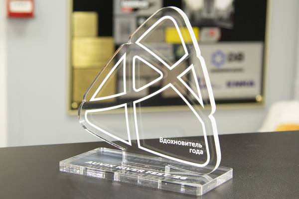 Прозрачное оргстекло с УФ-печатью - примеры наших работ