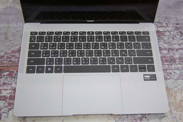 Huawei с тайской раскладкой - примеры наших работ