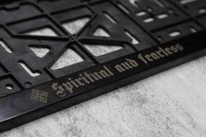 На пластиковых авторамках фото №1 На авторамках - примеры наших работ